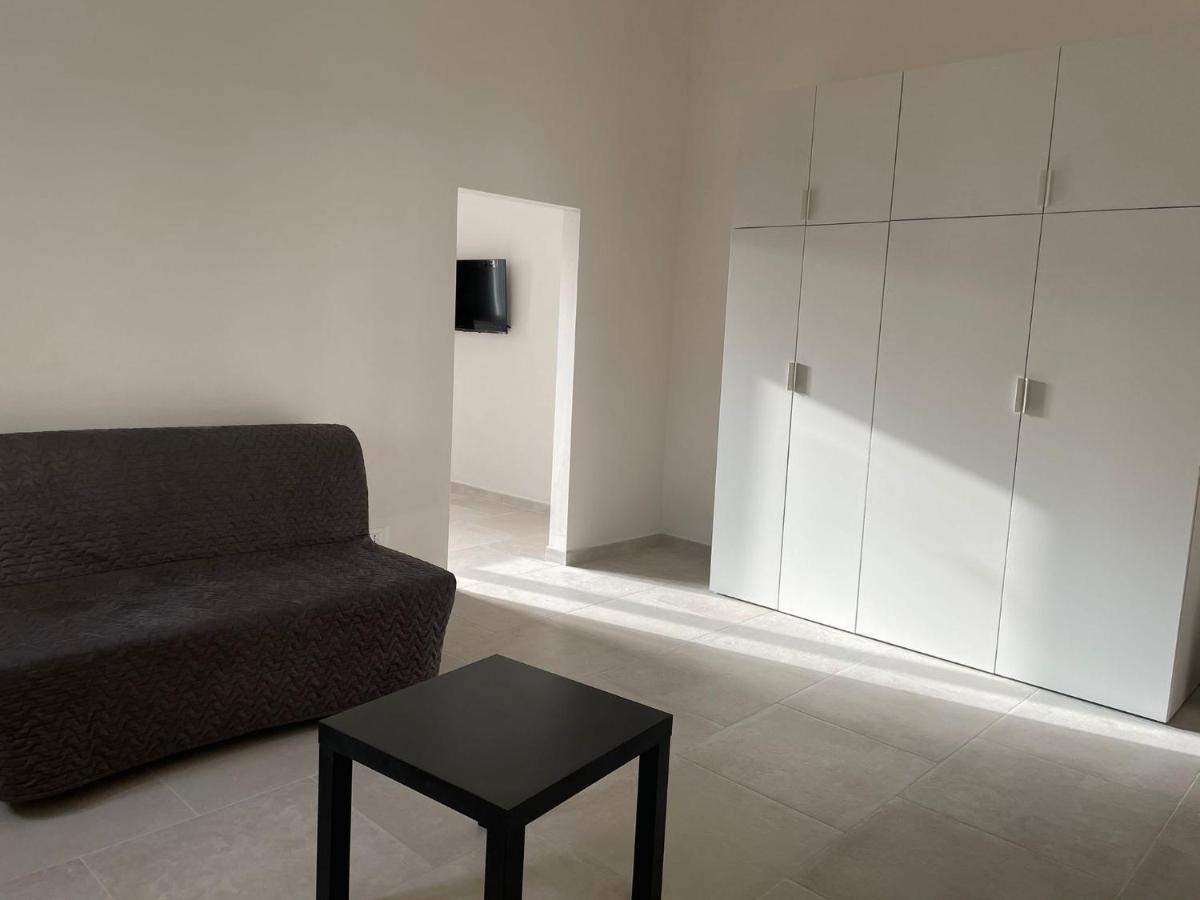 Palazzo Cacace Apartment Monopoli Exterior foto