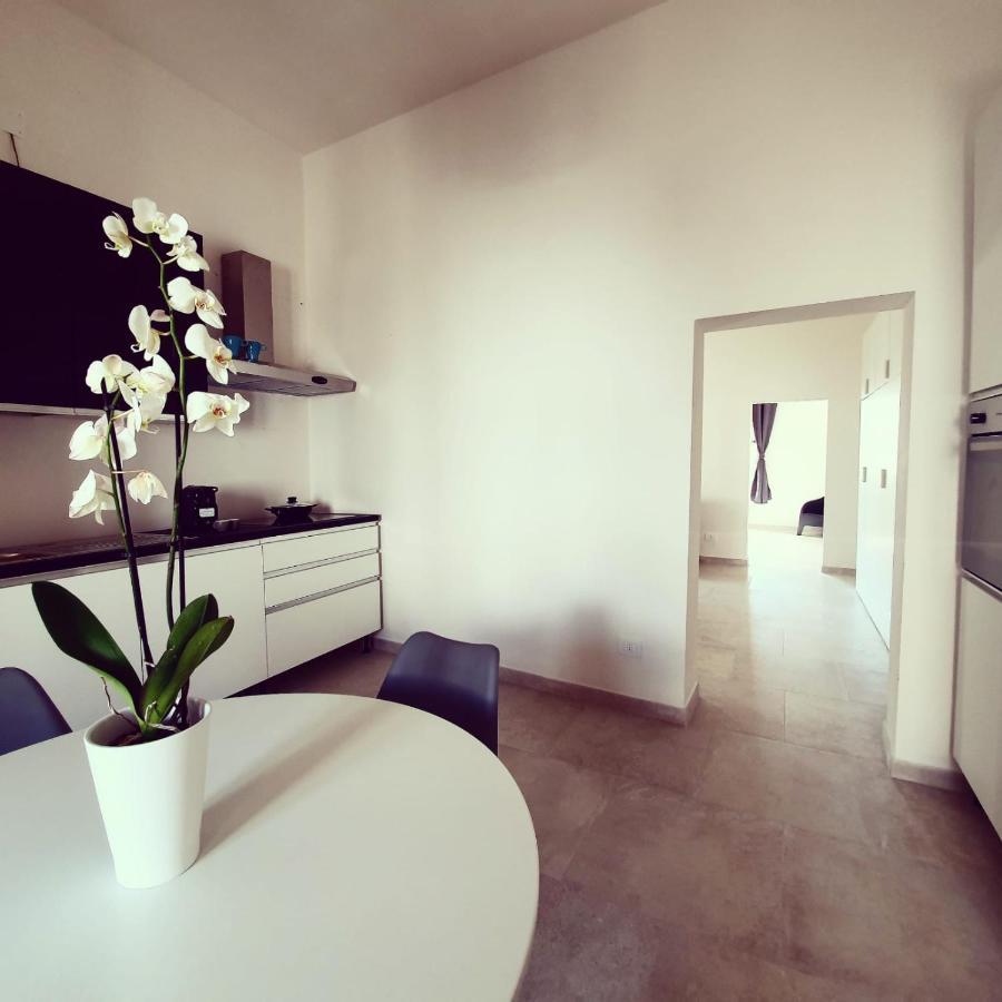 Palazzo Cacace Apartment Monopoli Exterior foto