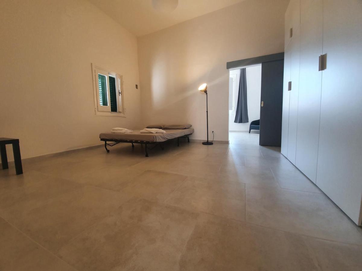 Palazzo Cacace Apartment Monopoli Exterior foto
